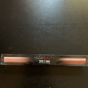 Huda Beauty Metal and Matte Melted Shadows